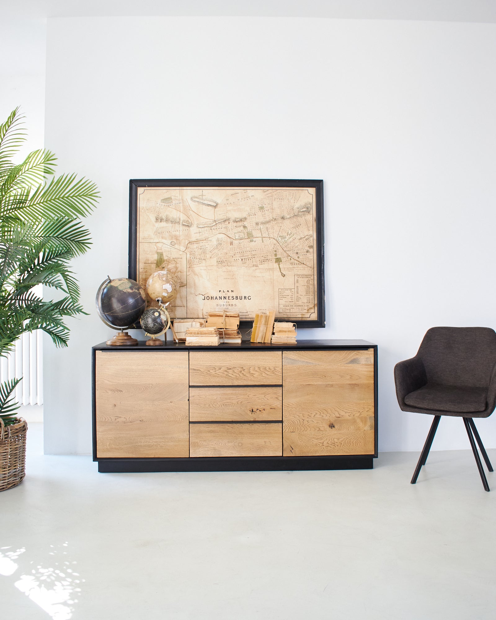 Credenza in legno massello di rovere Oakwood 170 cm - OrchideaMilano1981
