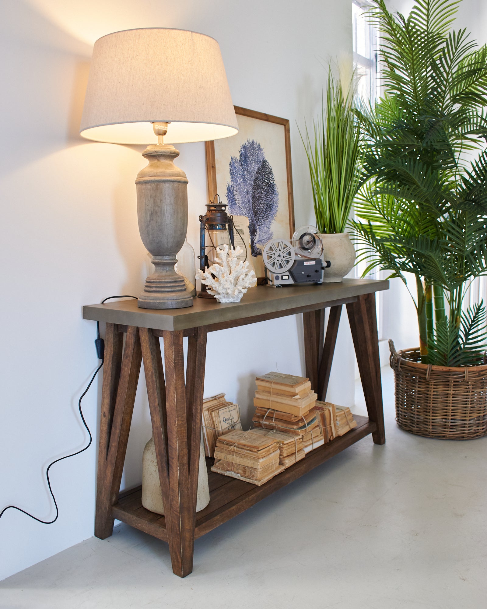 Consolle moderna in legno Concrete - OrchideaMilano1981