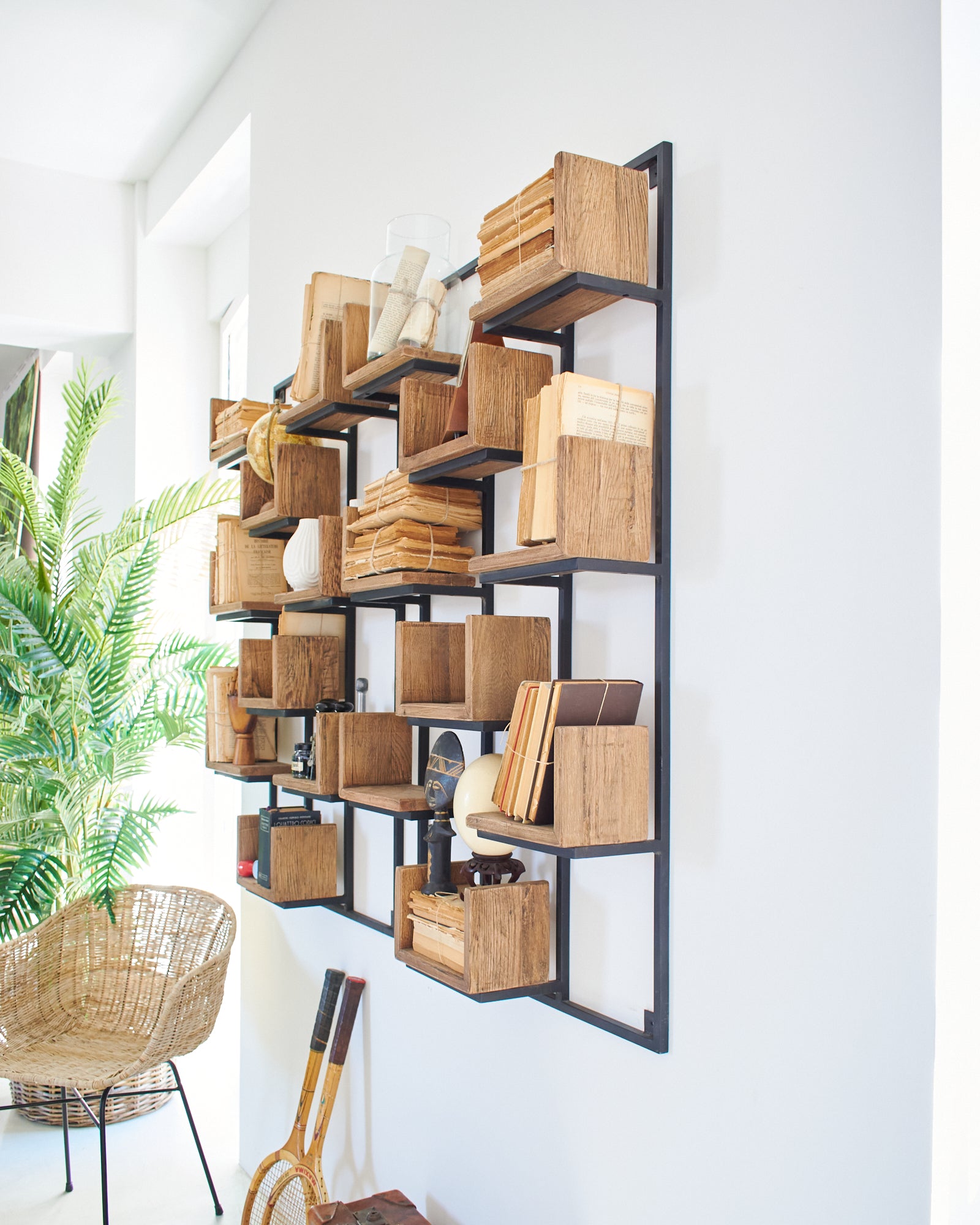 Libreria da parete in legno e ferro Segno 70 cm - OrchideaMilano1981