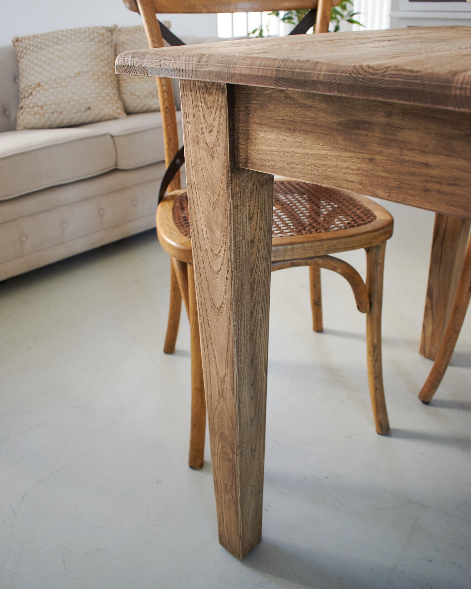 Tavolo allungabile in legno di rovere di recupero Depot 90-180 cm - OrchideaMilano1981