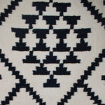 Poltrona in tessuto kilim e ferro Black & White con doppia copertura - OrchideaMilano1981