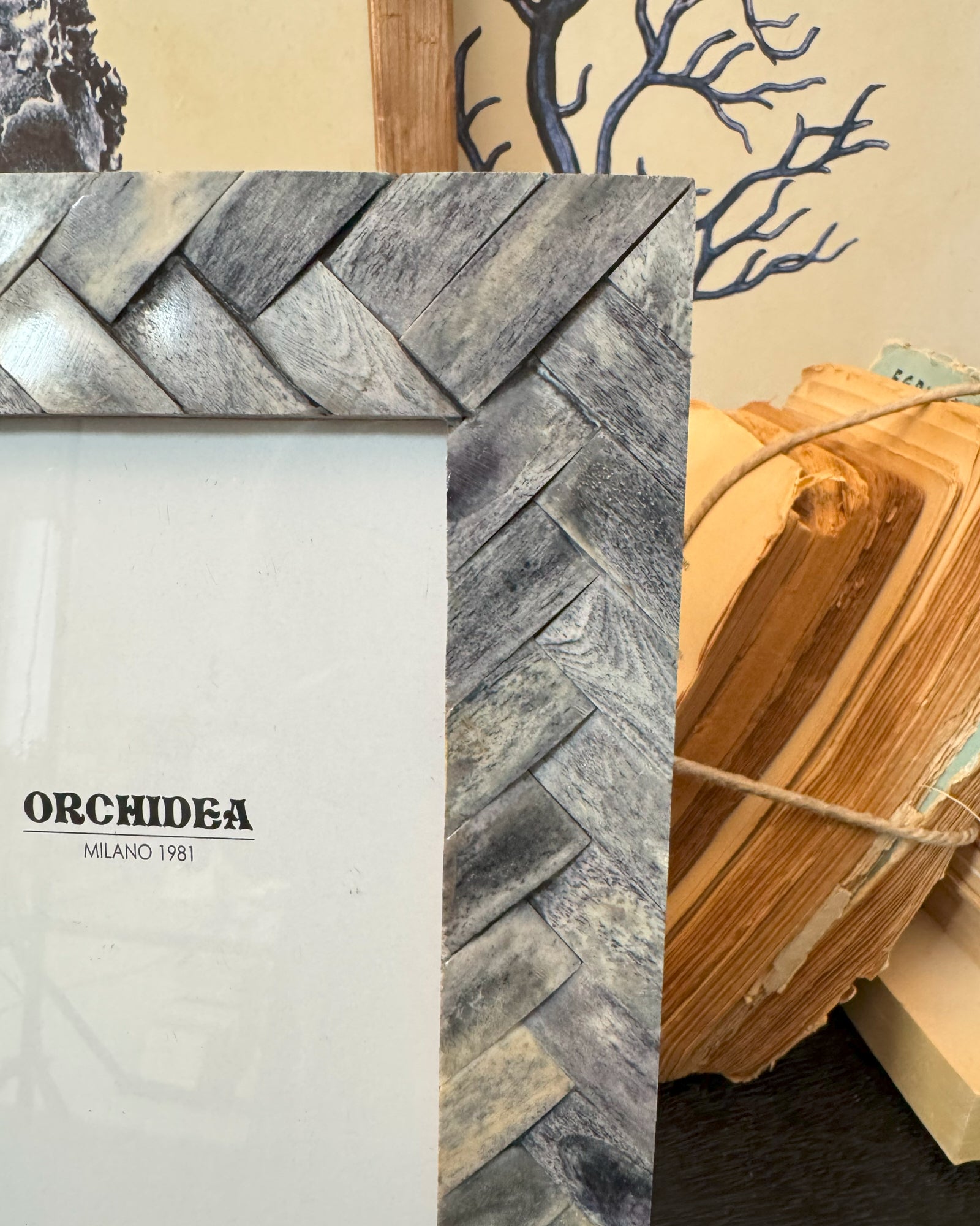 Portafoto con cornice in osso Dusty Blue - OrchideaMilano1981