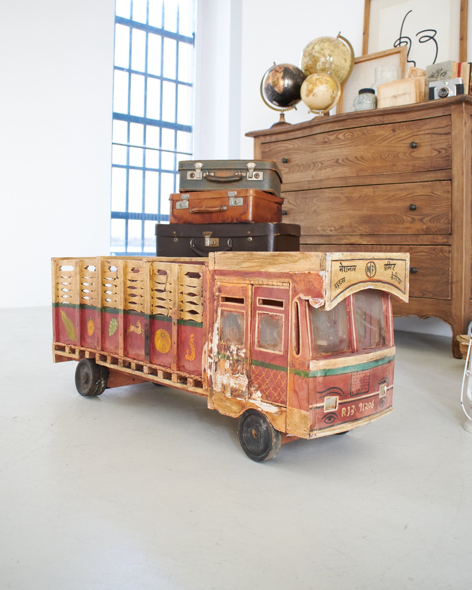 Camion in legno Indian Original Truck modello B - OrchideaMilano1981