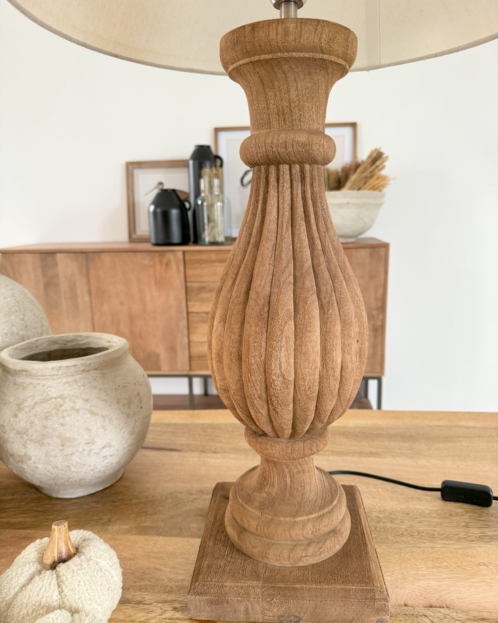 Lampada da tavolo in legno Donoussa - OrchideaMilano1981
