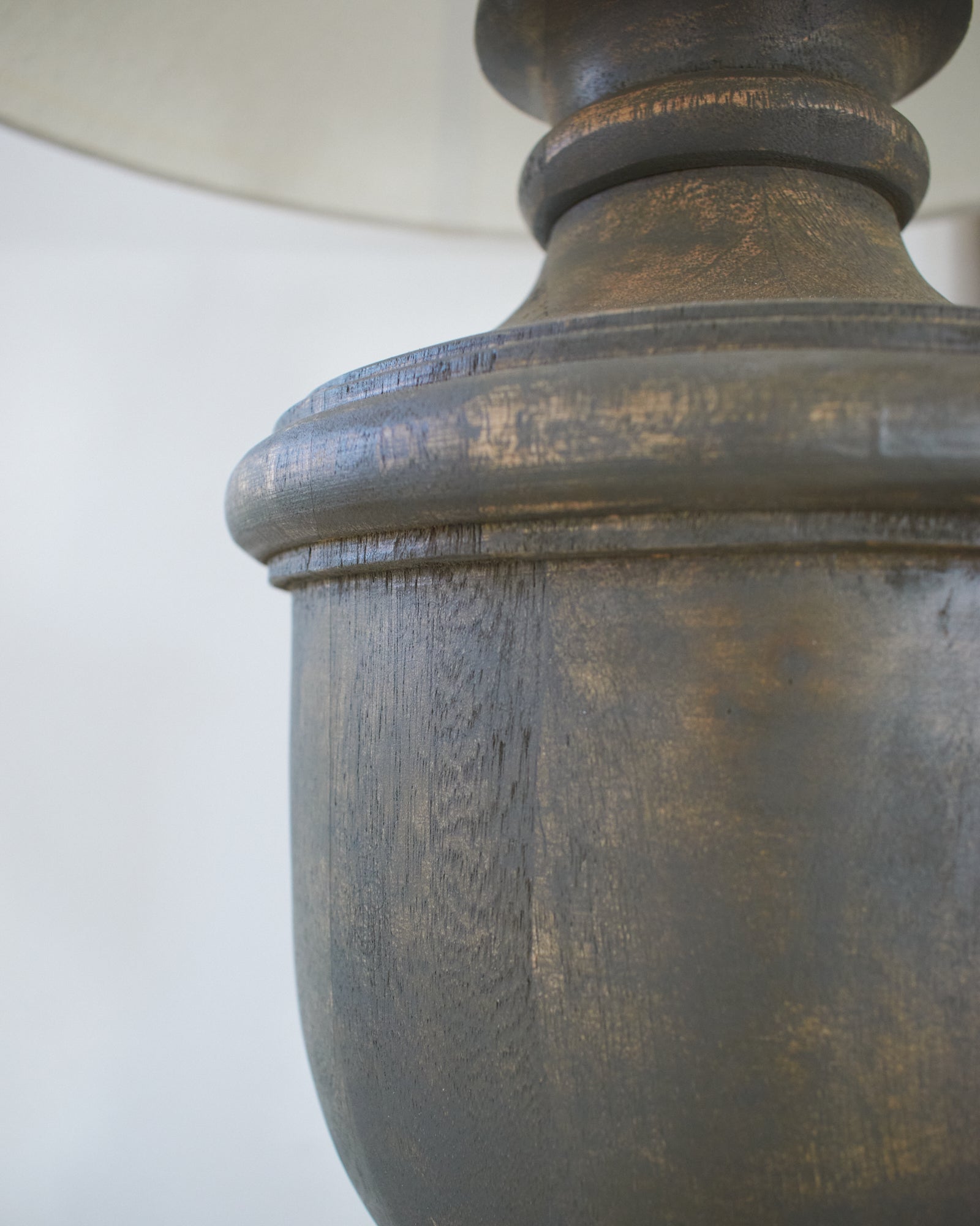 Lampada da tavolo in legno Chateauneuf - OrchideaMilano1981