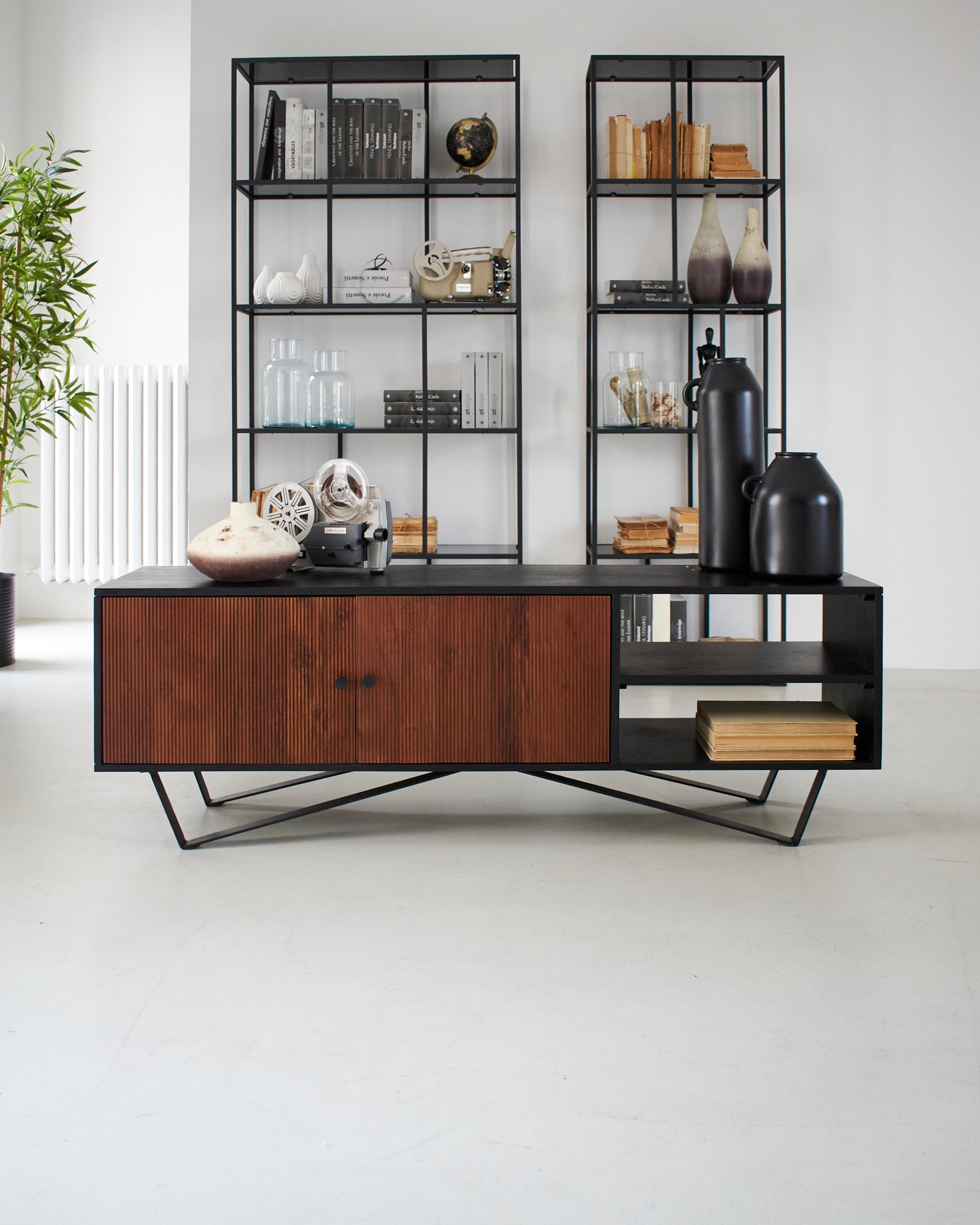Mobile porta TV in legno e ferro Impronte 150 cm - OrchideaMilano1981