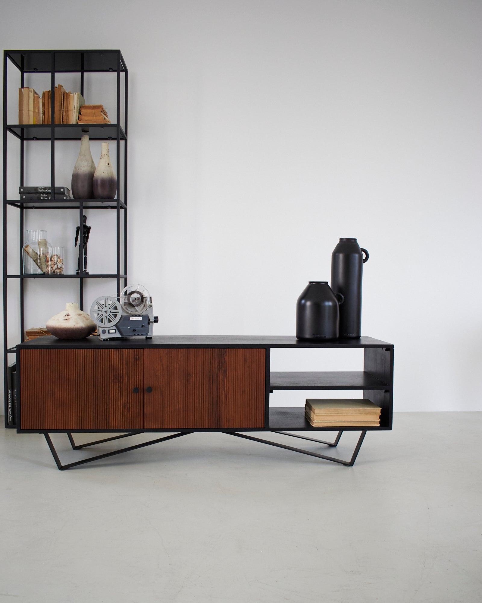 Mobile porta TV in legno e ferro Impronte 150 cm - OrchideaMilano1981