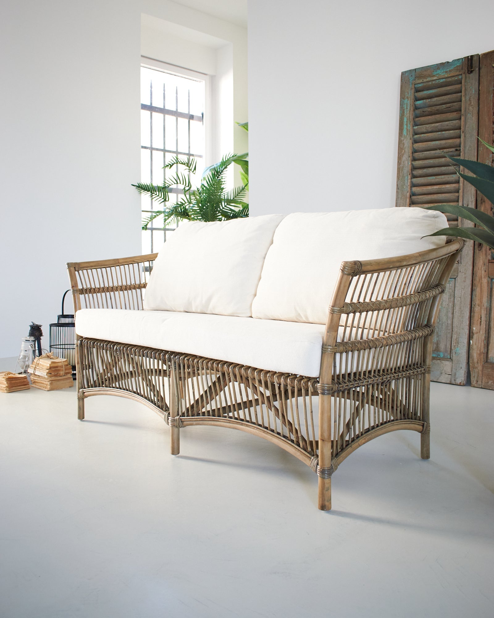 Divano 2 posti in kubu con cuscini St. Kitts 150 cm - OrchideaMilano1981