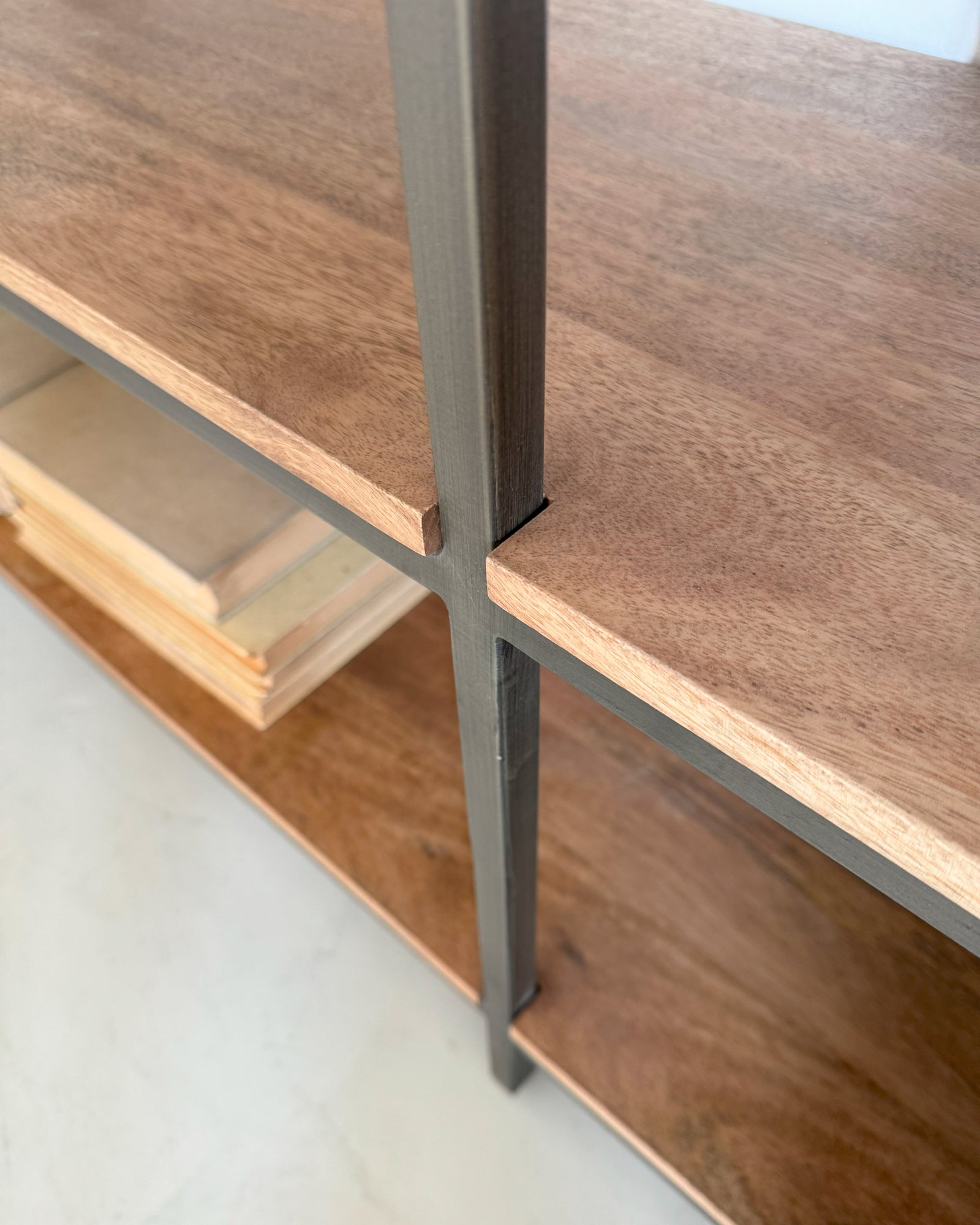 Libreria in legno e ferro Skyline 150 cm - OrchideaMilano1981