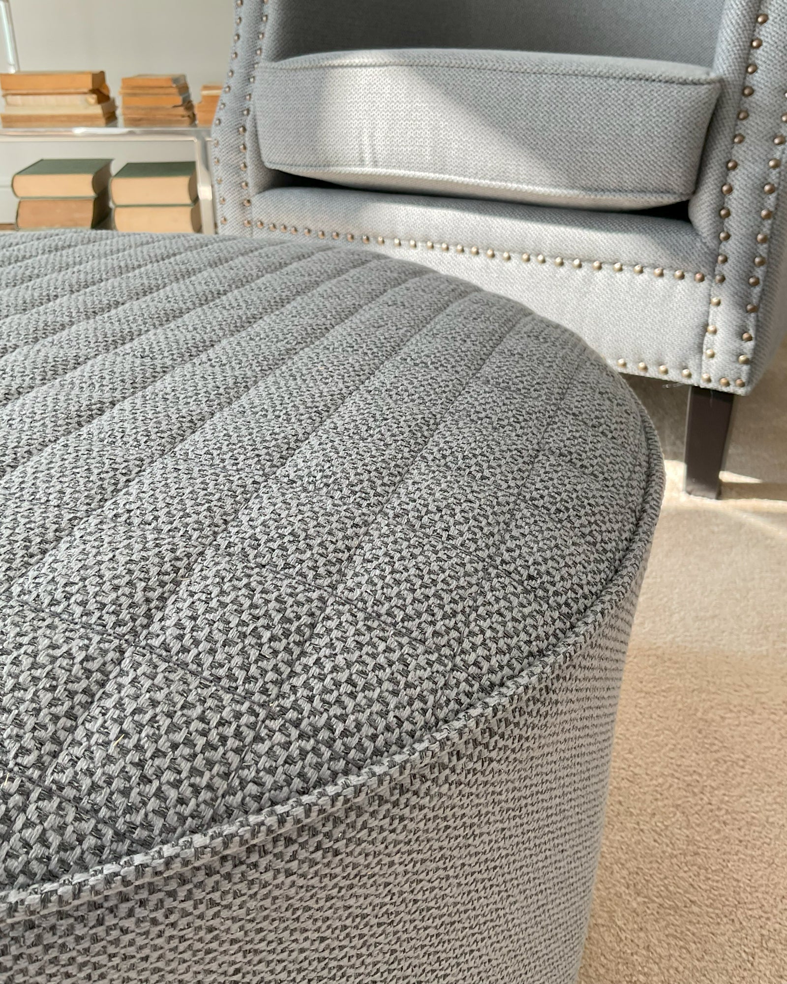 Pouf in tessuto capitonnè Dark Grey - OrchideaMilano1981