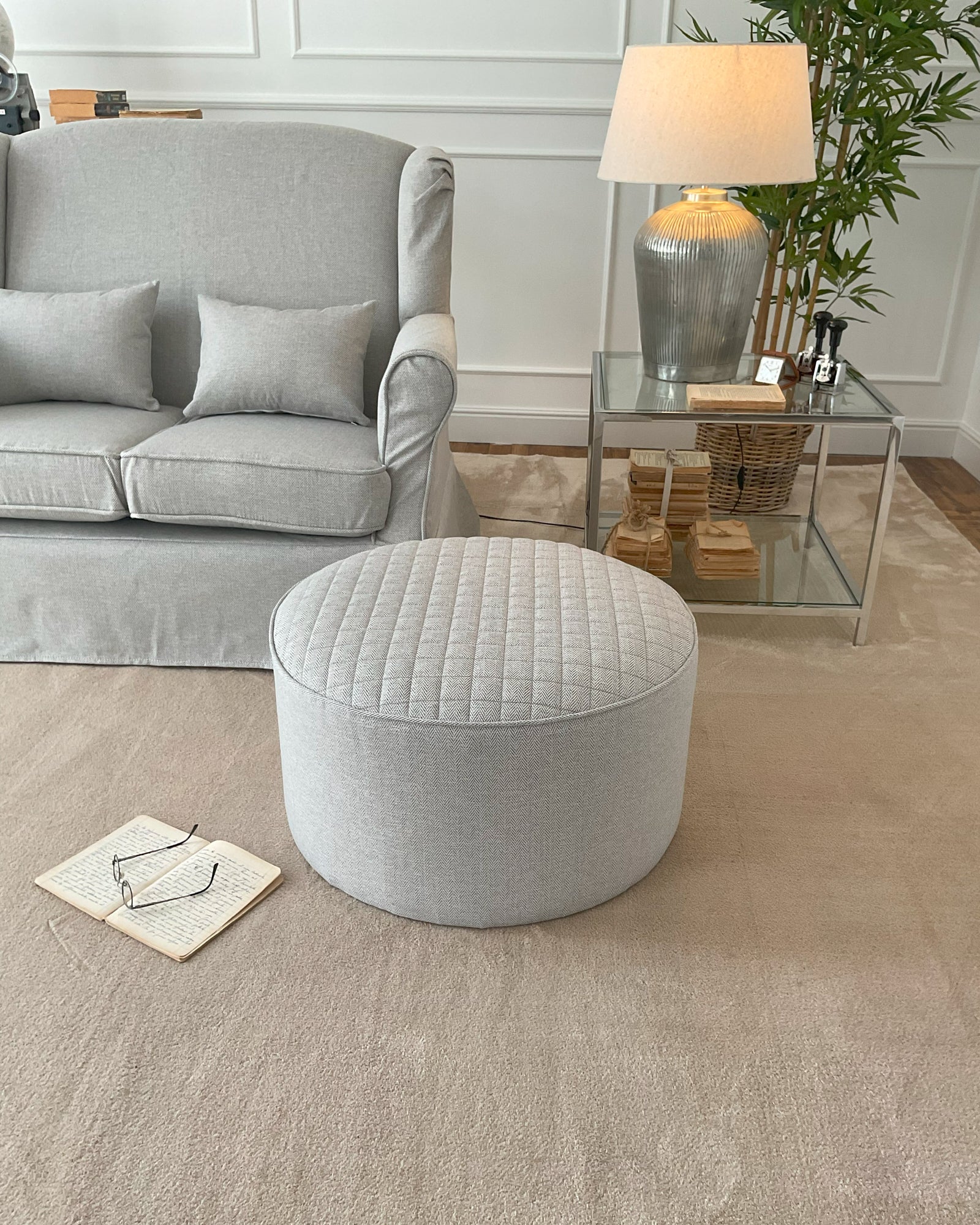Pouf in tessuto capitonnè White and Beige - OrchideaMilano1981