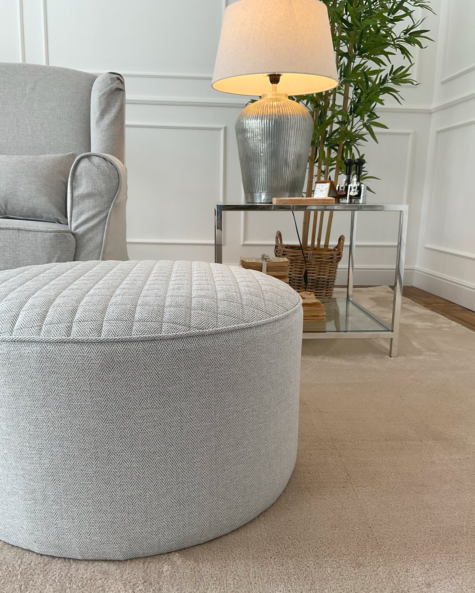 Pouf in tessuto capitonnè White and Beige - OrchideaMilano1981