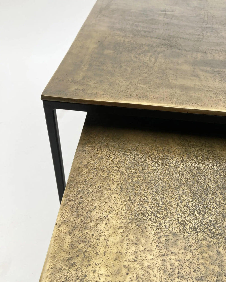 Tavolini quadrati a nido in alluminio e ferro Brass Antique set da 2 - OrchideaMilano1981