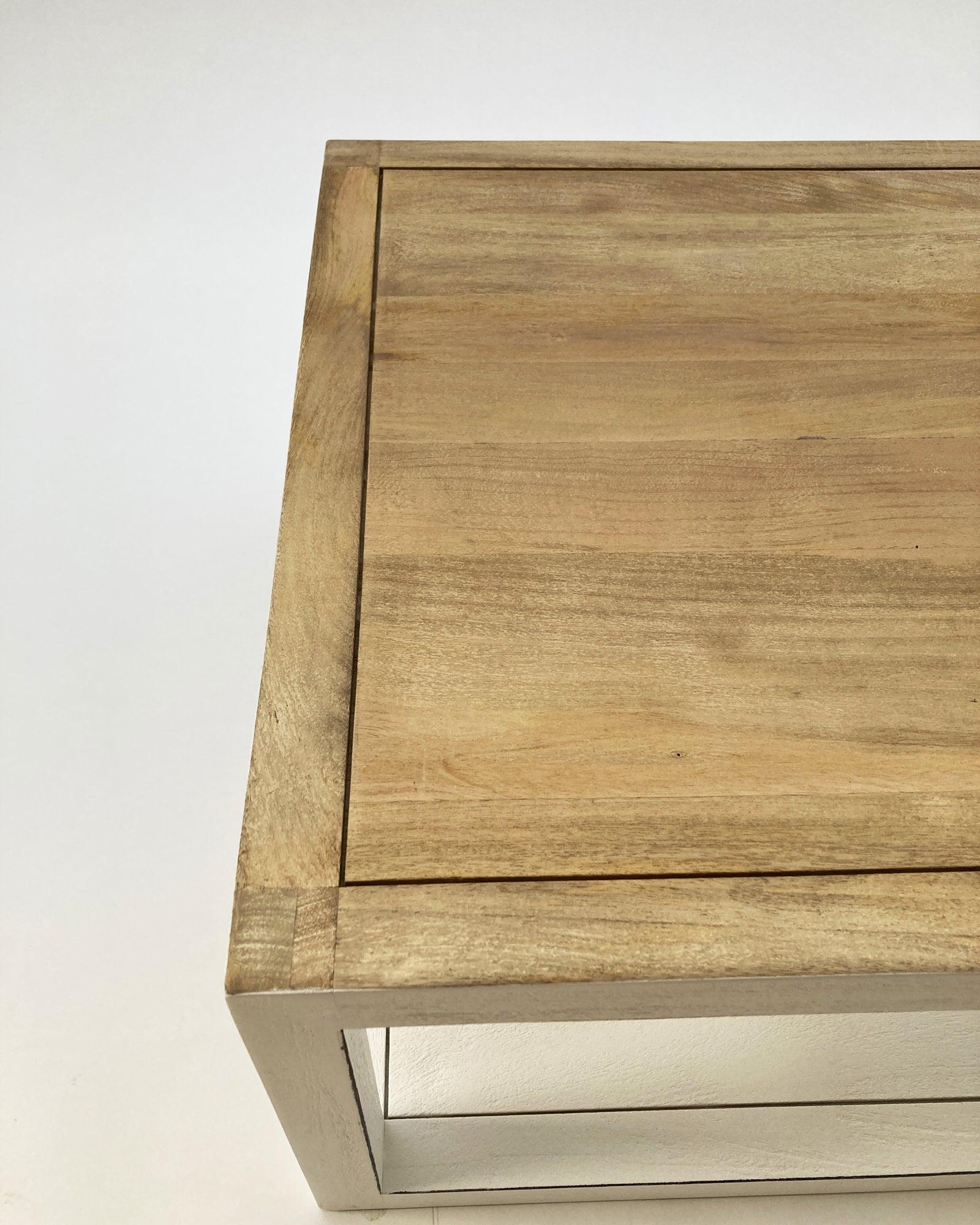 Tavolino da salotto quadrato in legno massello Acqua 70 cm - OrchideaMilano1981