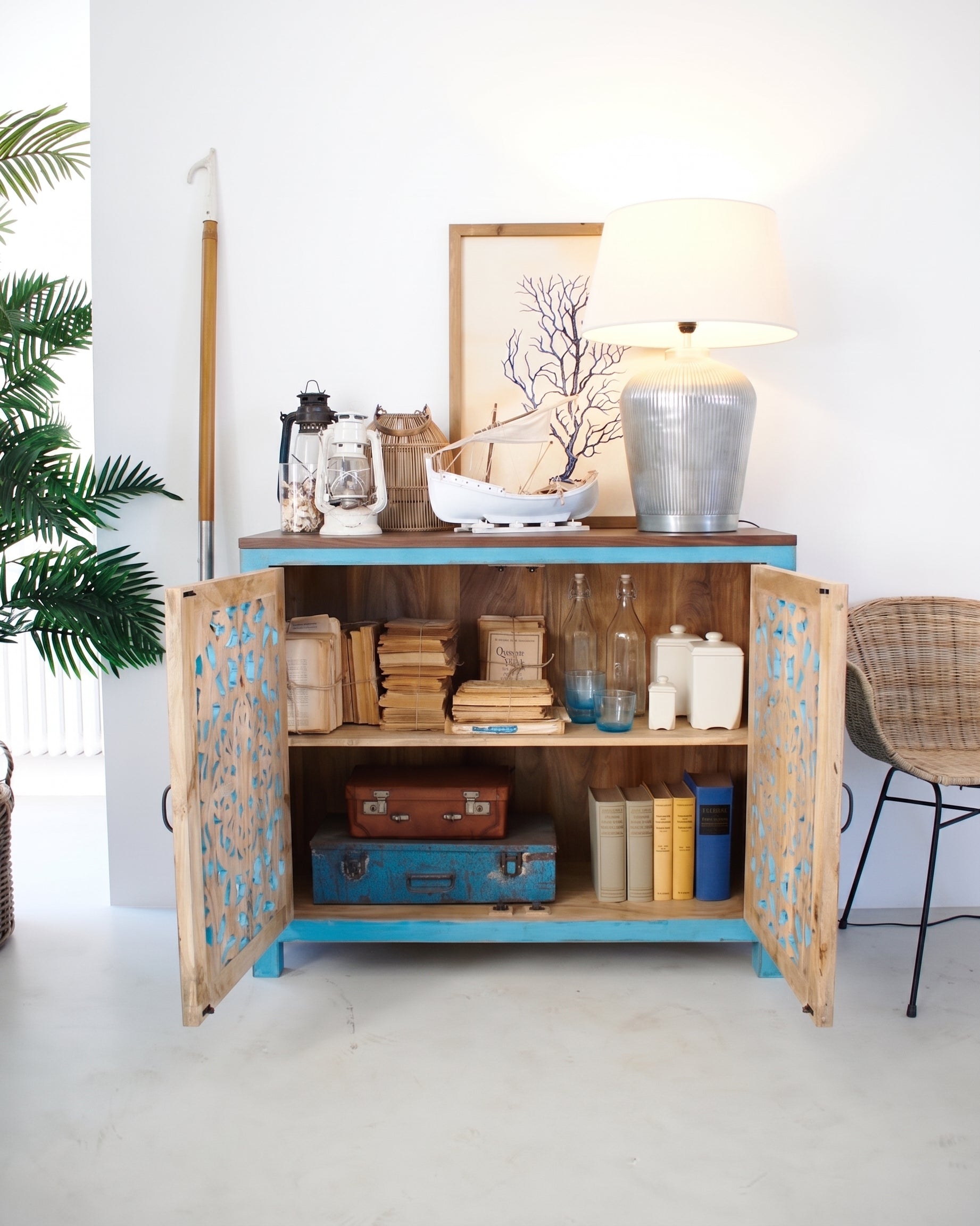 Credenza in legno di mango massello intagliato Madras 110 cm - OrchideaMilano1981