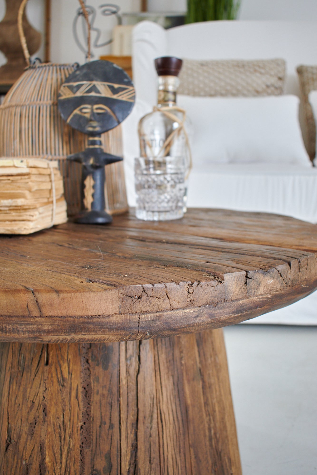 Tavolino rotondo moderno in legno Raw Medium 66 cm - OrchideaMilano1981