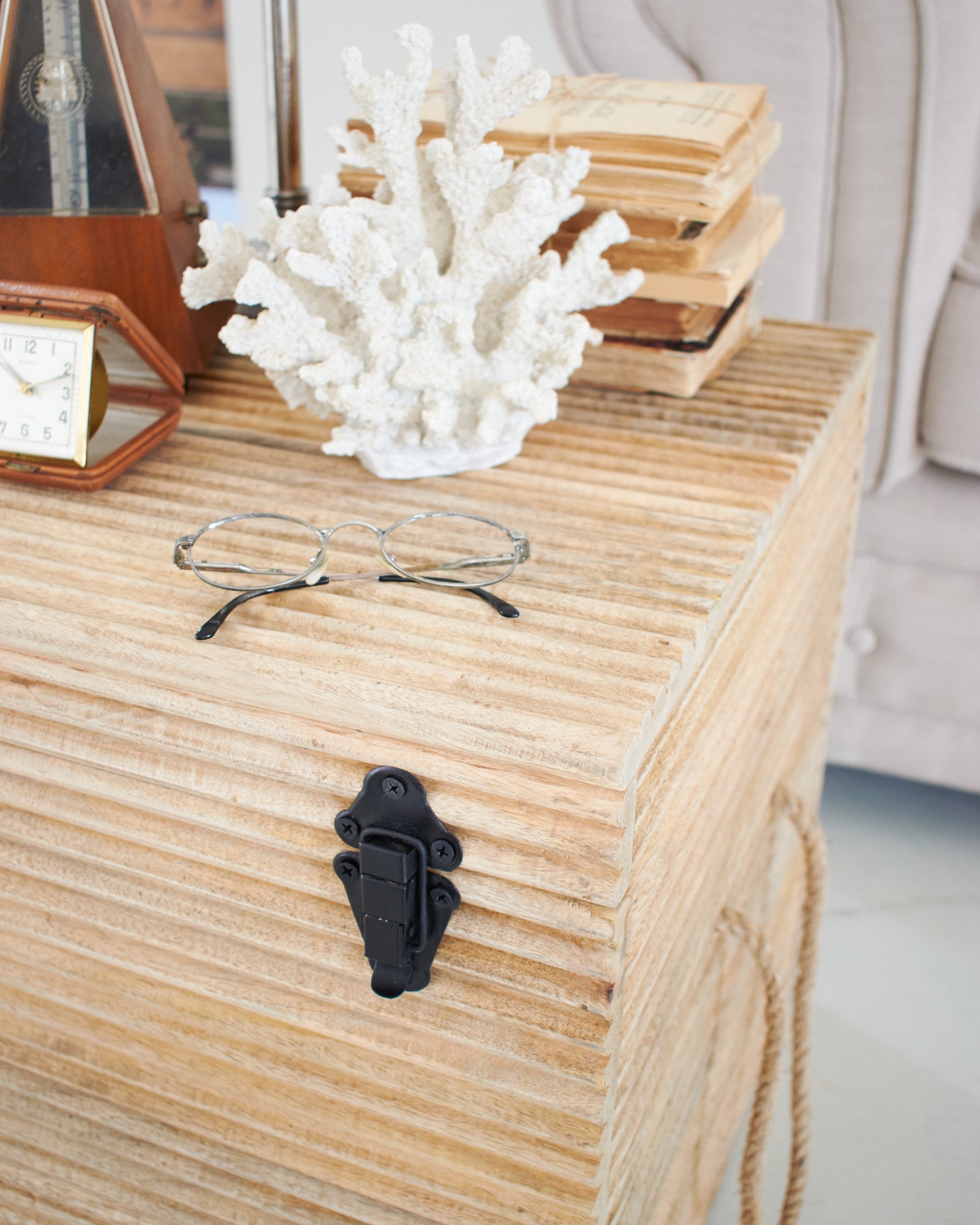Baule a cubo in legno East Colonial 45 cm - OrchideaMilano1981