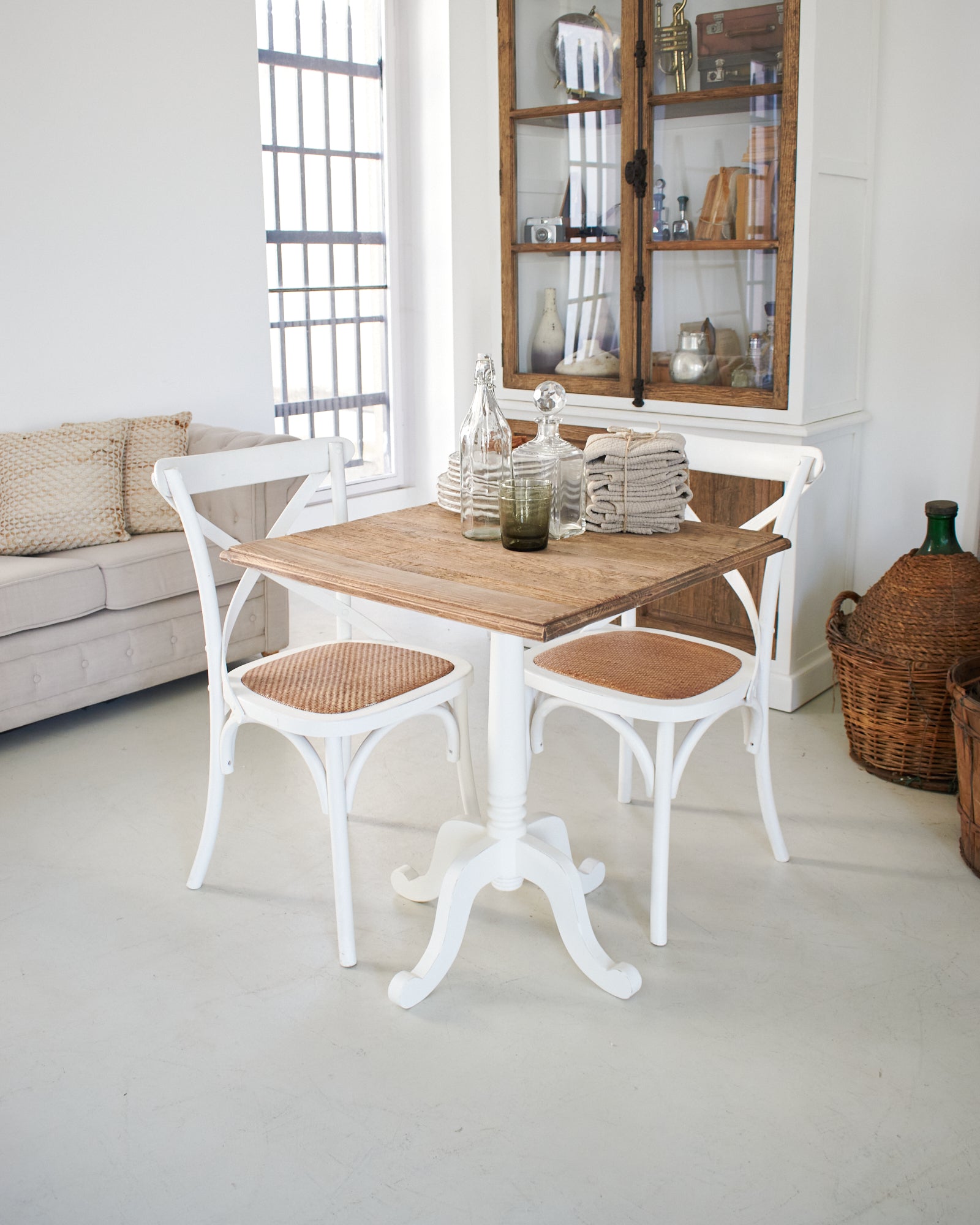 Tavolo quadrato in legno massello da bistrot Andalusia 70 cm - OrchideaMilano1981