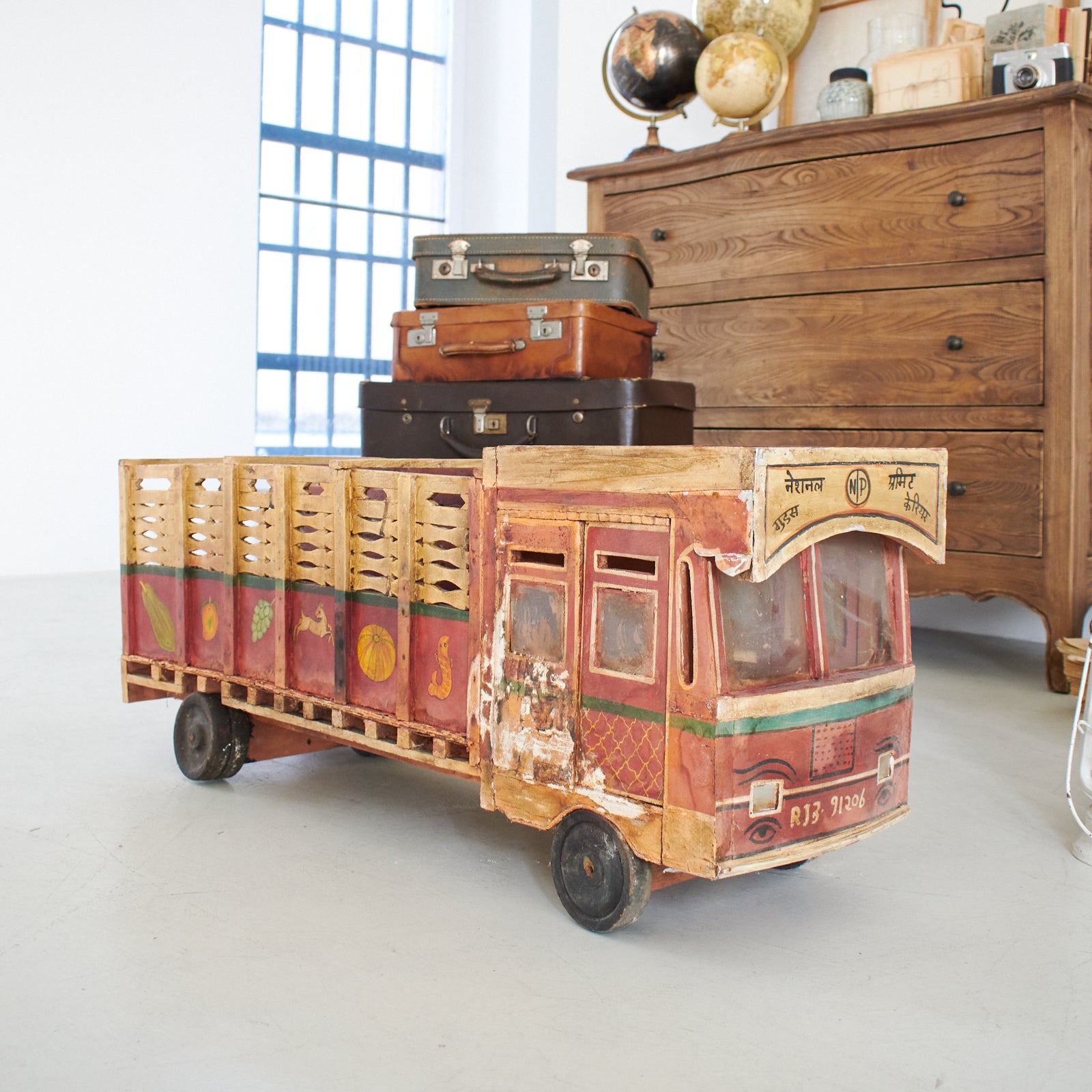 Camion in legno Indian Original Truck modello B - OrchideaMilano1981