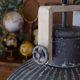 Lampadario in ferro e legno Old Factory