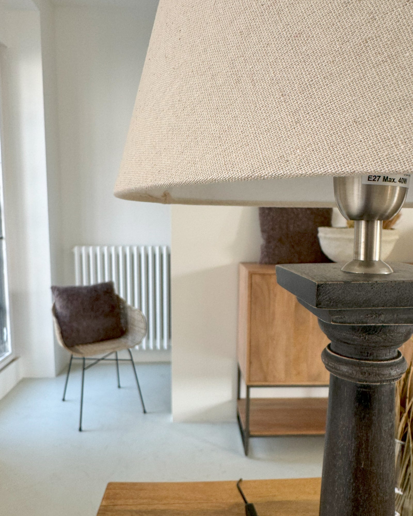 Lampada da tavolo in legno Chicago - OrchideaMilano1981