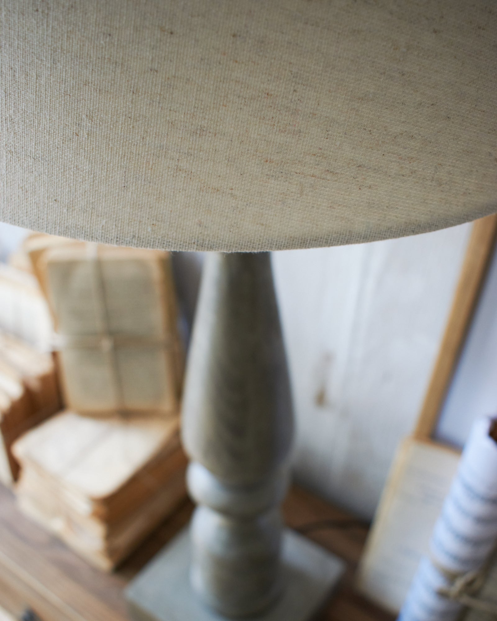 Lampada da tavolo in legno Blois - OrchideaMilano1981