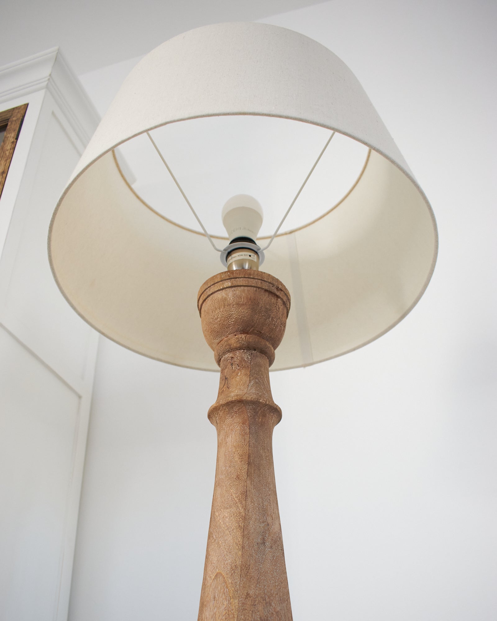 Lampada da terra in legno Toledo - OrchideaMilano1981