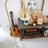 Lampada da terra in metallo, marmo e vetro opalino St. Germain - OrchideaMilano1981