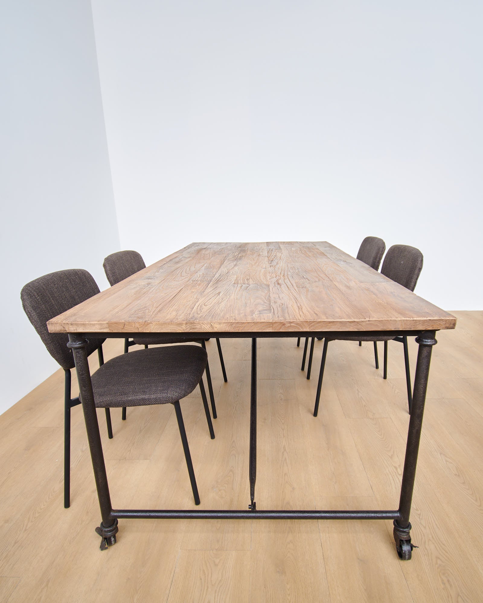Tavolo in legno e ferro Rotterdam 200 cm - OrchideaMilano1981