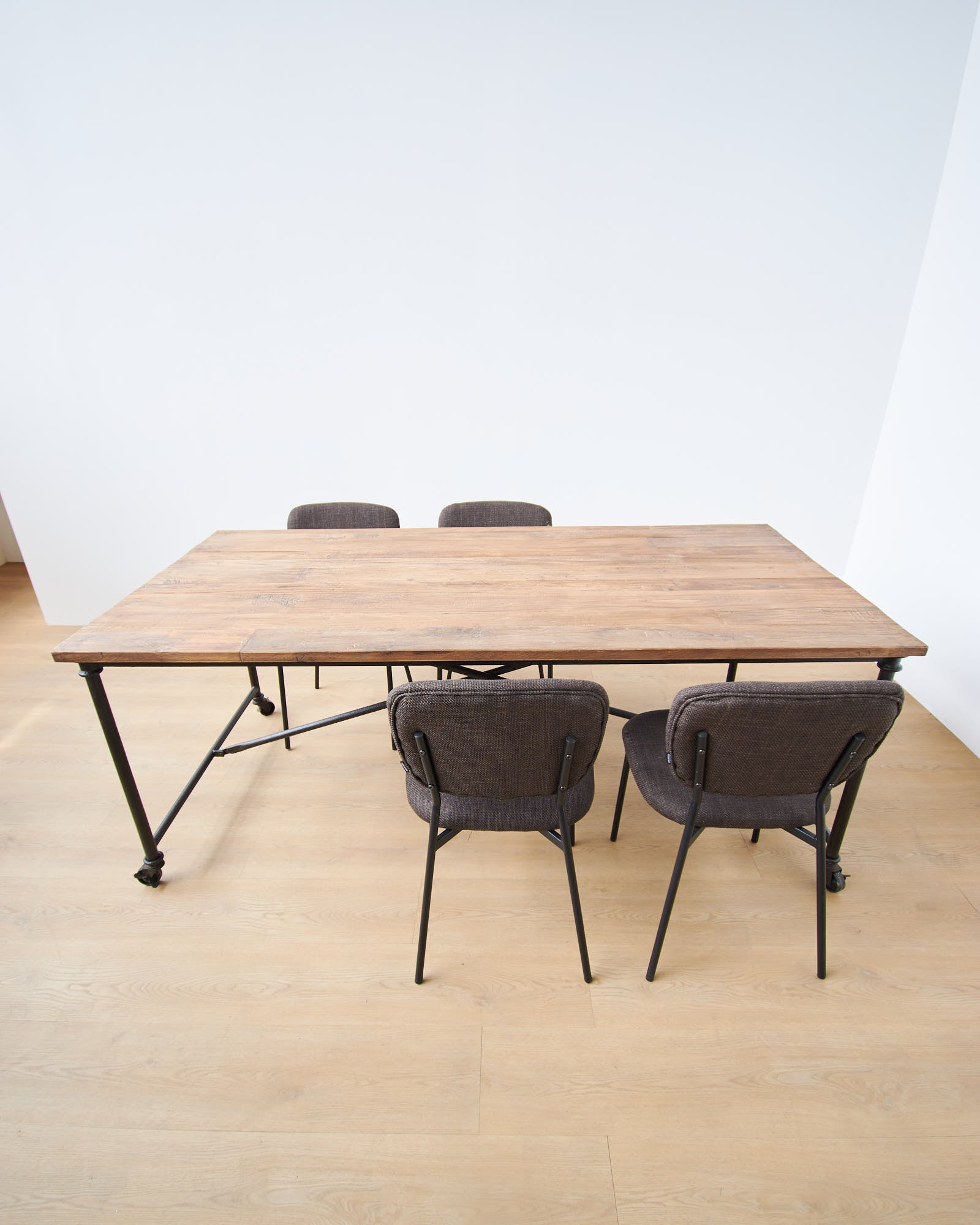 Tavolo in legno e ferro Rotterdam 200 cm - OrchideaMilano1981
