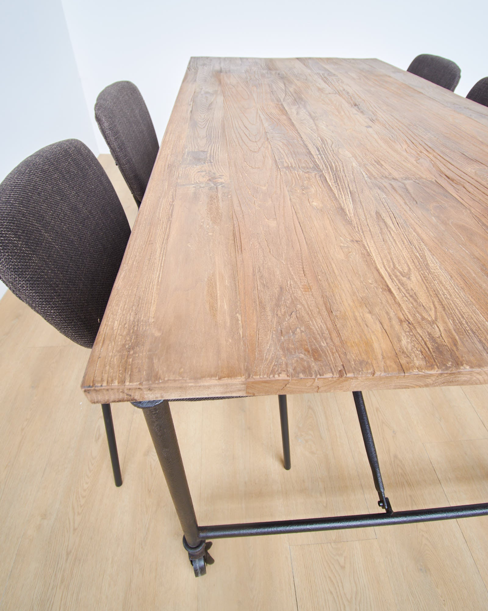 Tavolo in legno e ferro Rotterdam 200 cm - OrchideaMilano1981