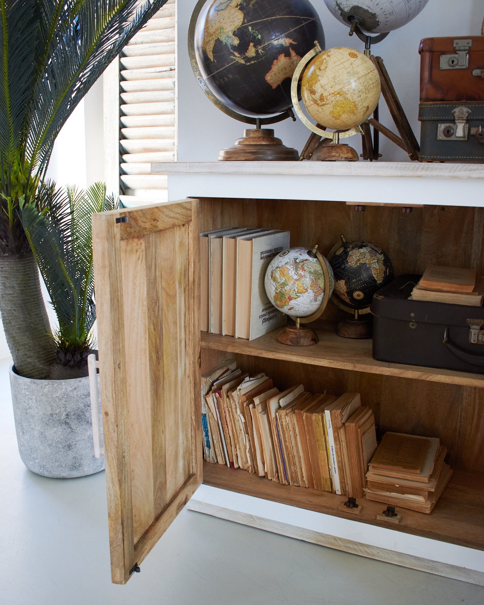 Credenza 4 ante in legno Antigua - OrchideaMilano1981