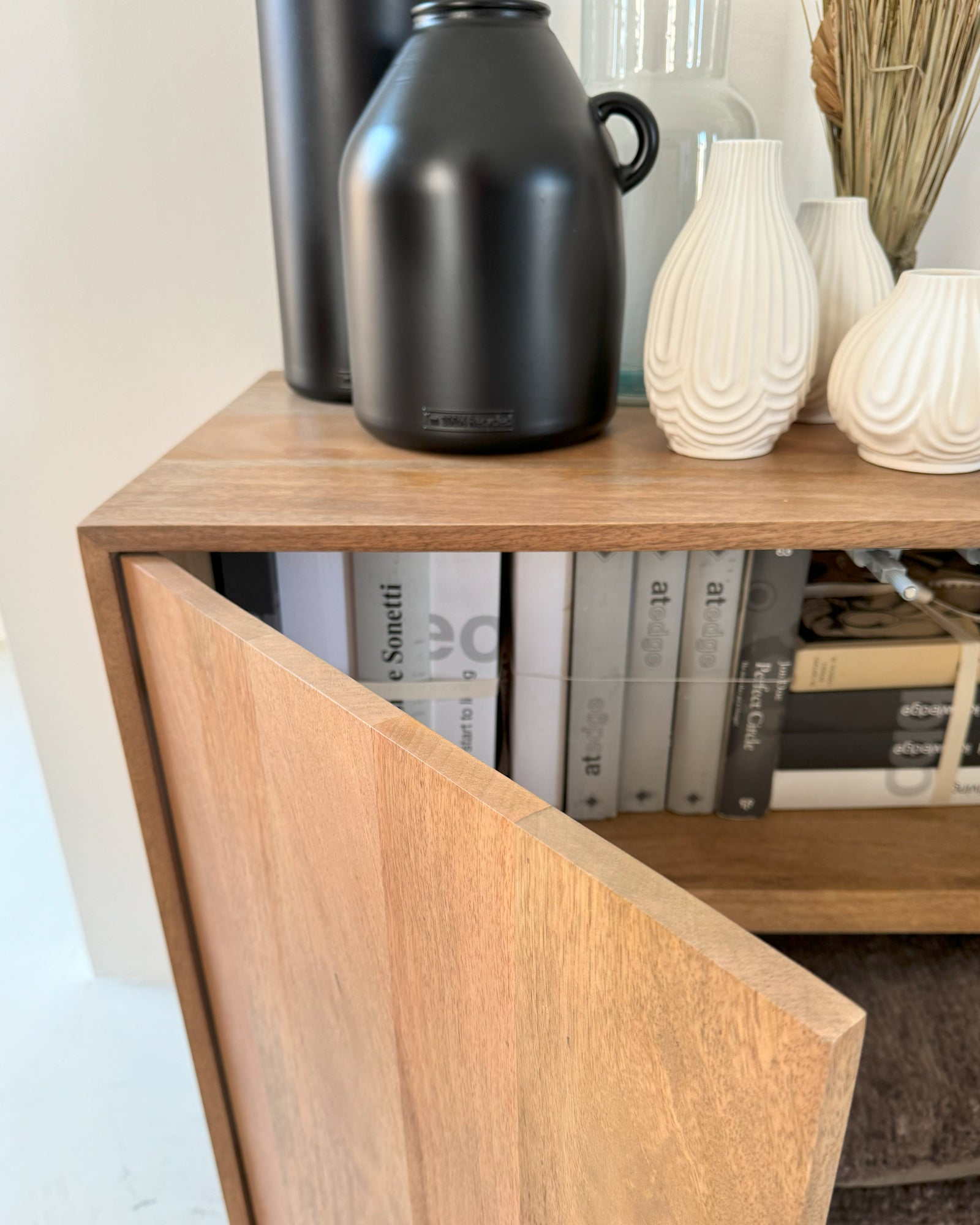 Credenza in legno e ferro Skyline Orchidea Milano 1981