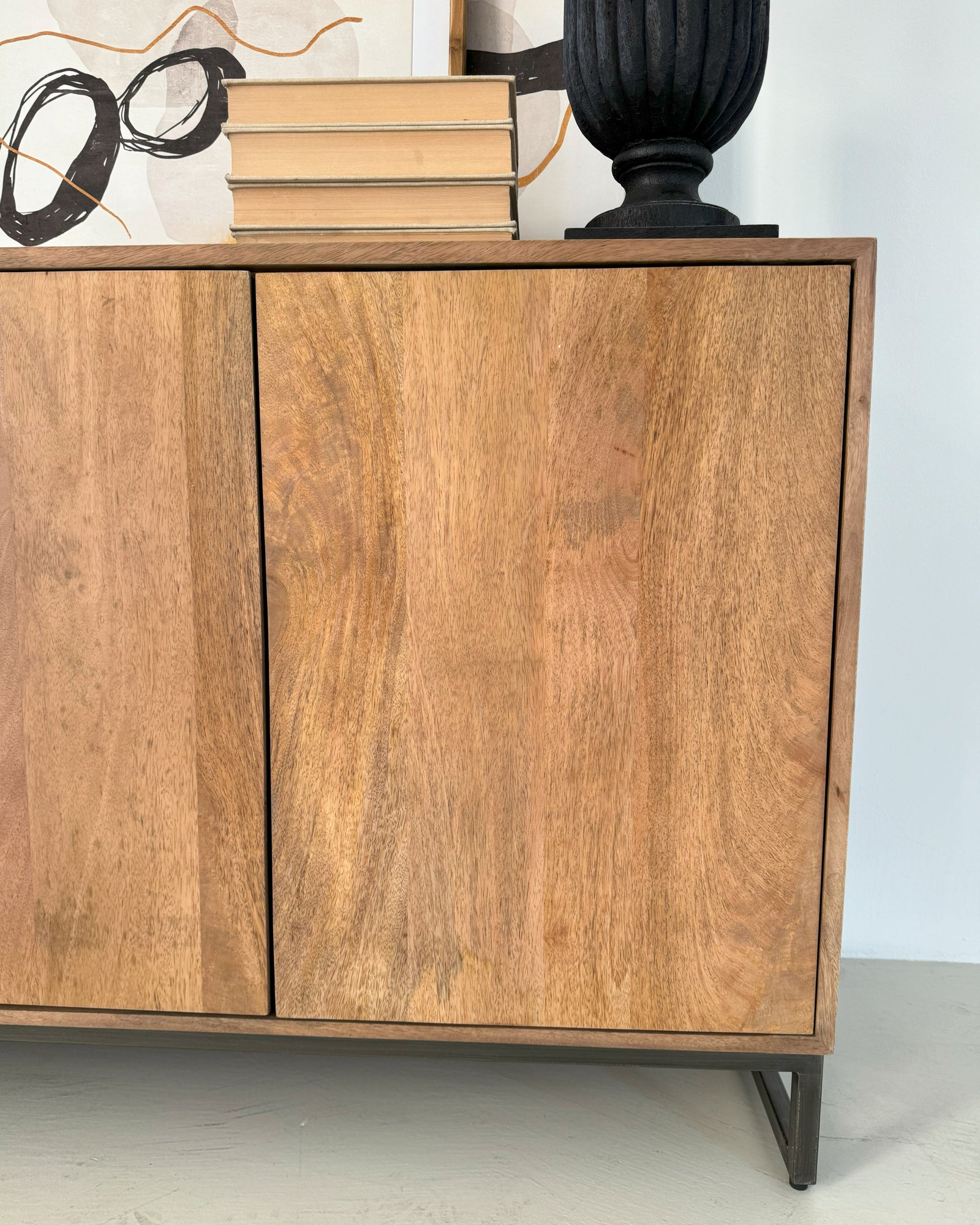 Credenza in legno e ferro Skyline Orchidea Milano 1981