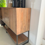 Credenza in legno e ferro Skyline Orchidea Milano 1981