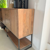 Credenza in legno e ferro Skyline Orchidea Milano 1981