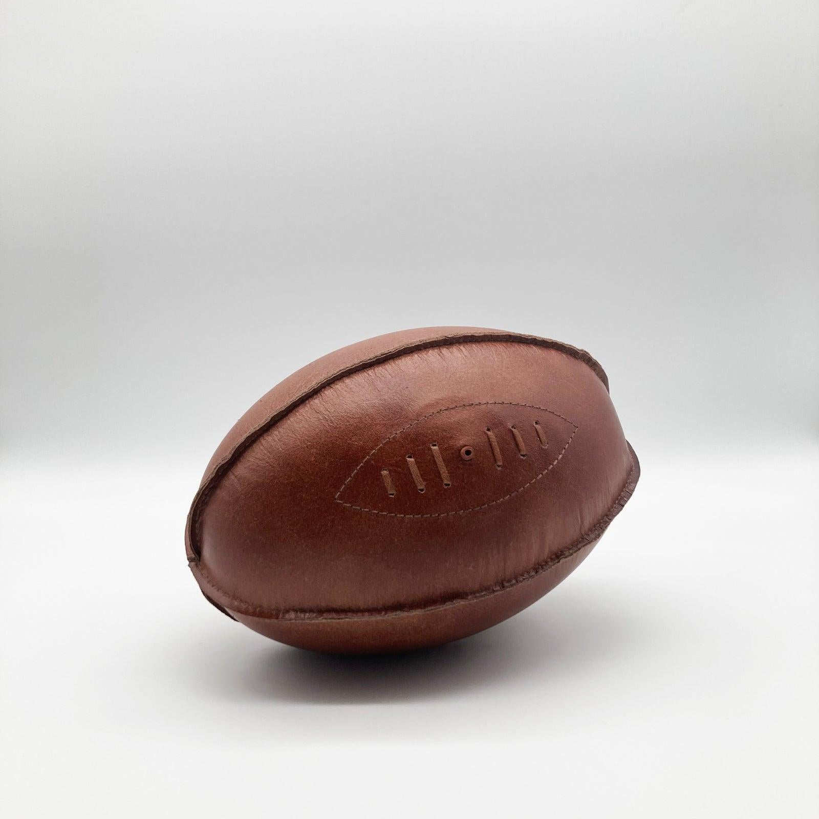 Pallone da rugby decorativo in pelle Vintage Gym - OrchideaMilano1981