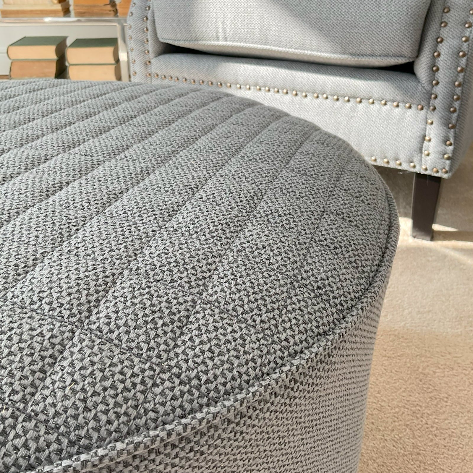 Pouf in tessuto capitonnè Dark Grey - OrchideaMilano1981