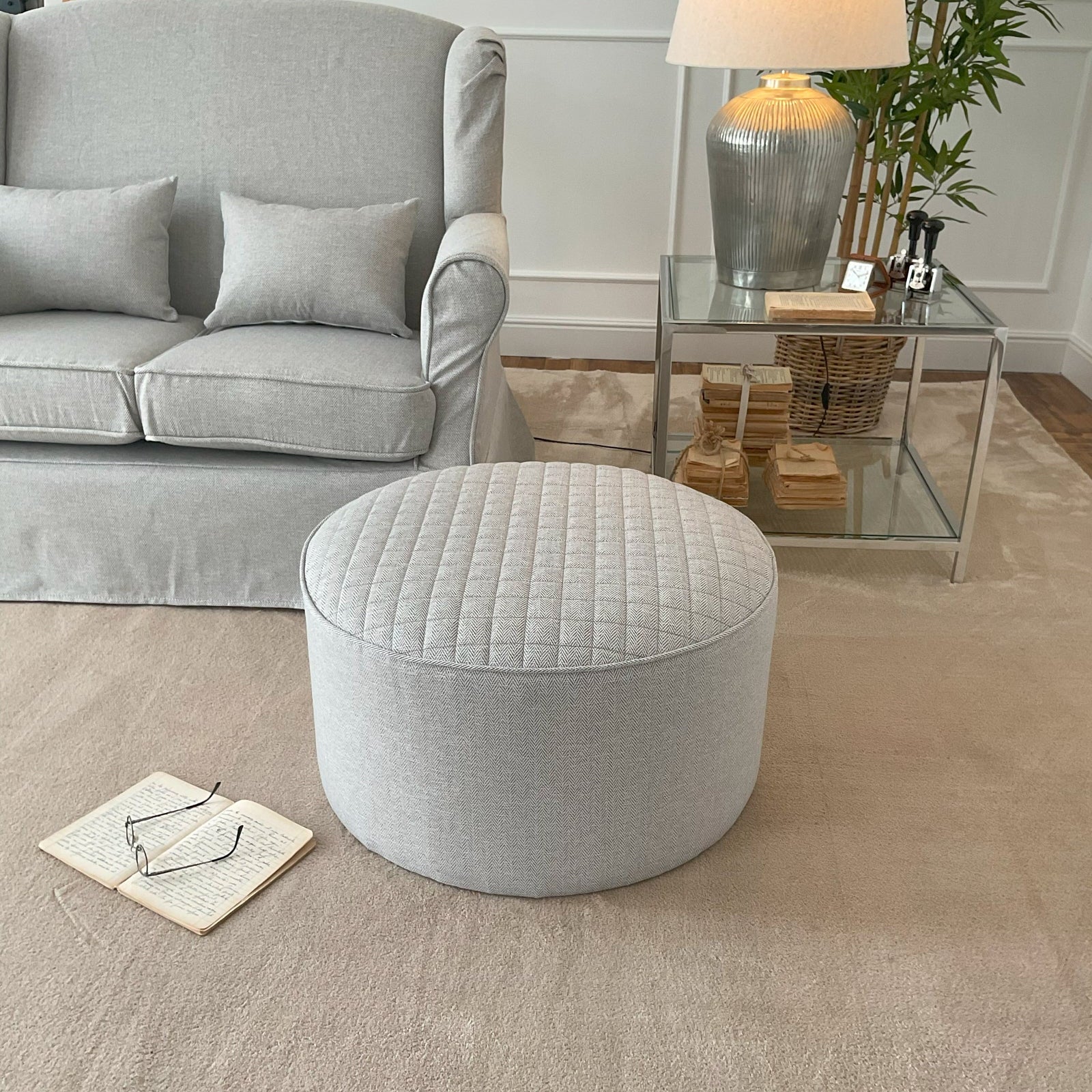 Pouf in tessuto capitonnè White and Beige - OrchideaMilano1981