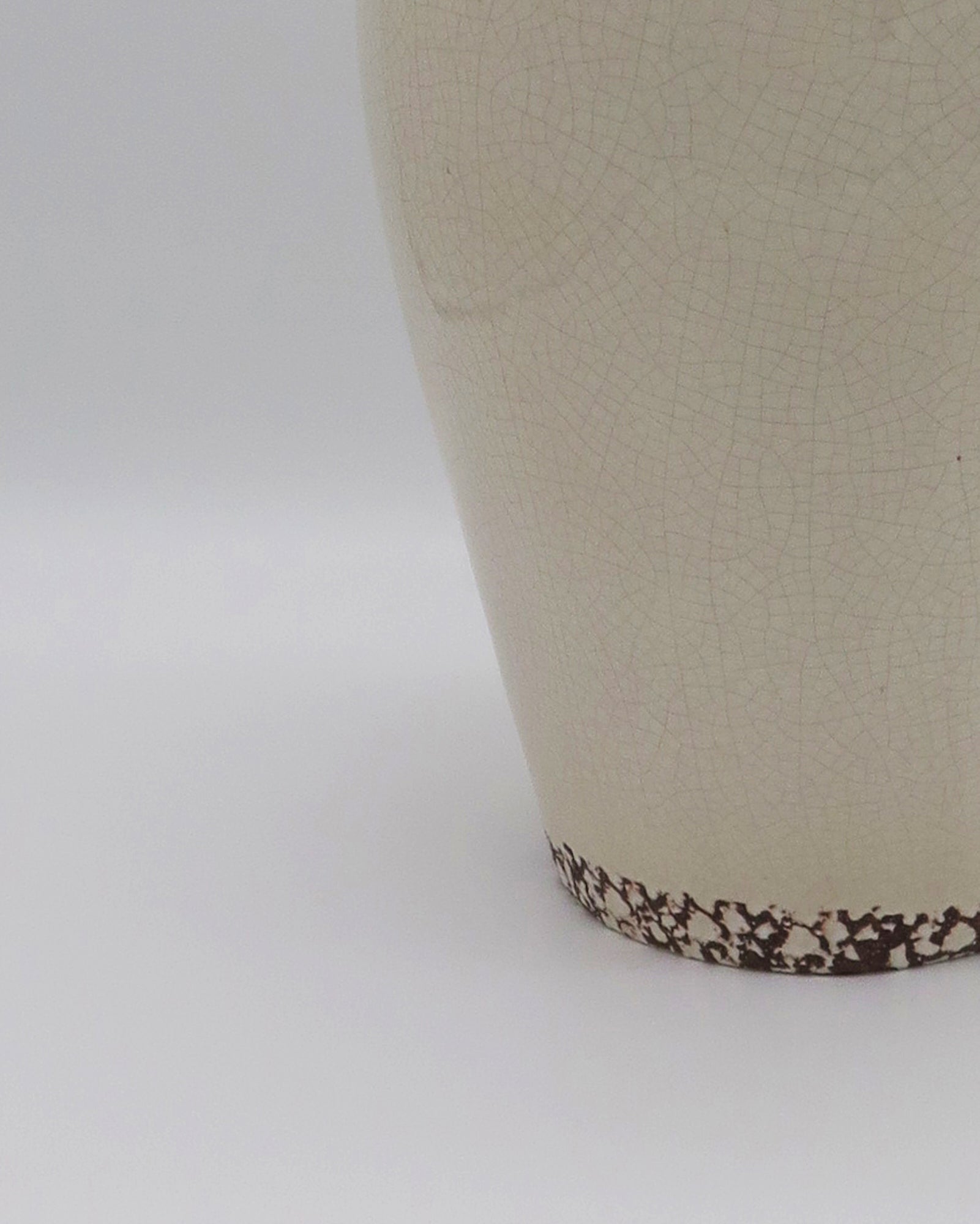 Vaso in ceramica White Antique Small Orchidea Milano 1981