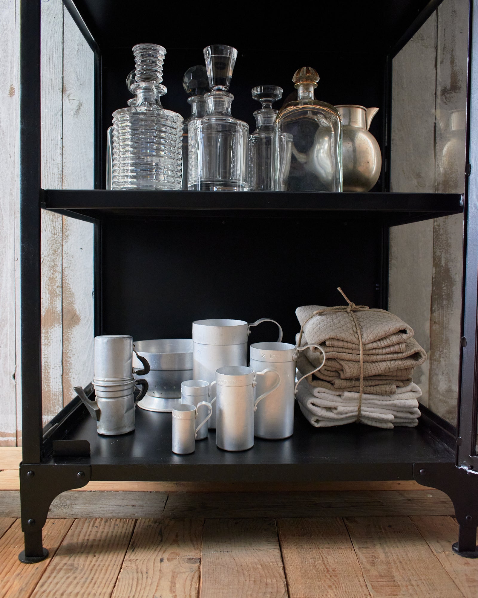 Vetrina industriale in ferro e vetro Antique Black - OrchideaMilano1981