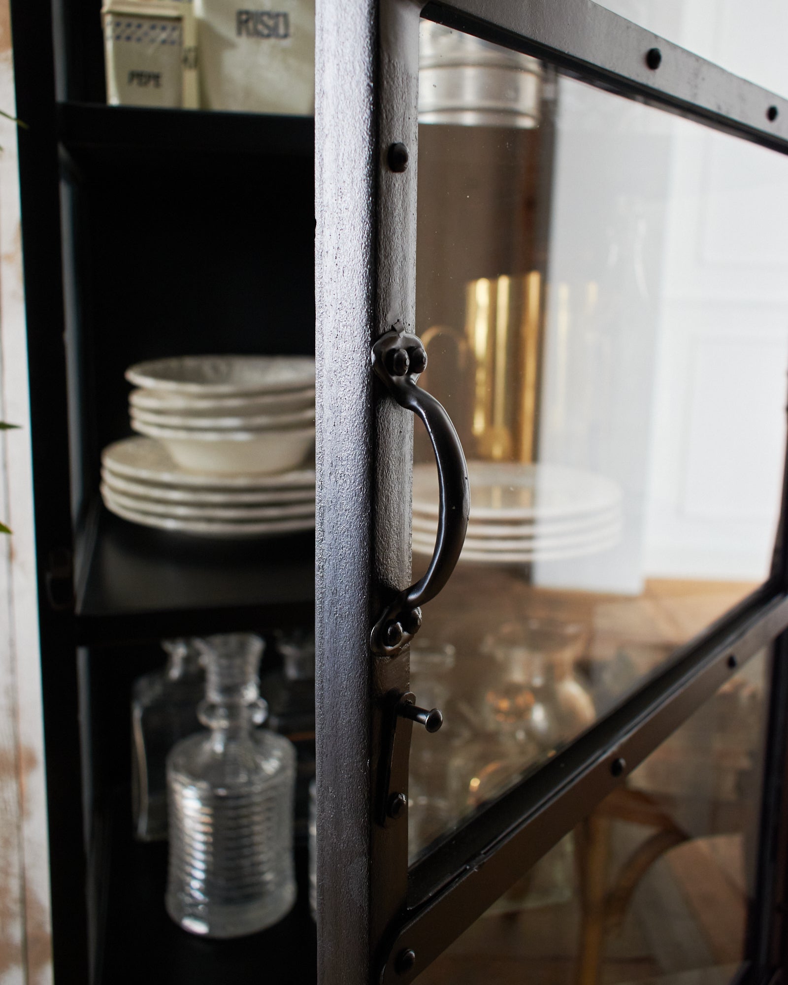 Vetrina industriale in ferro e vetro Antique Black - OrchideaMilano1981