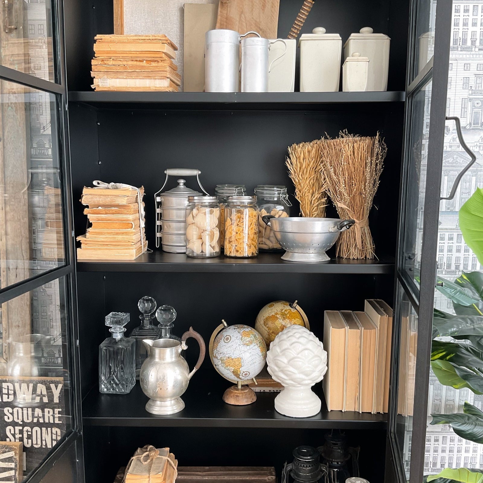 Vetrina industriale in ferro e vetro Antique Black 90 cm - OrchideaMilano1981